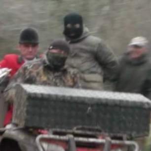 masked-hunt-supporters-7971584